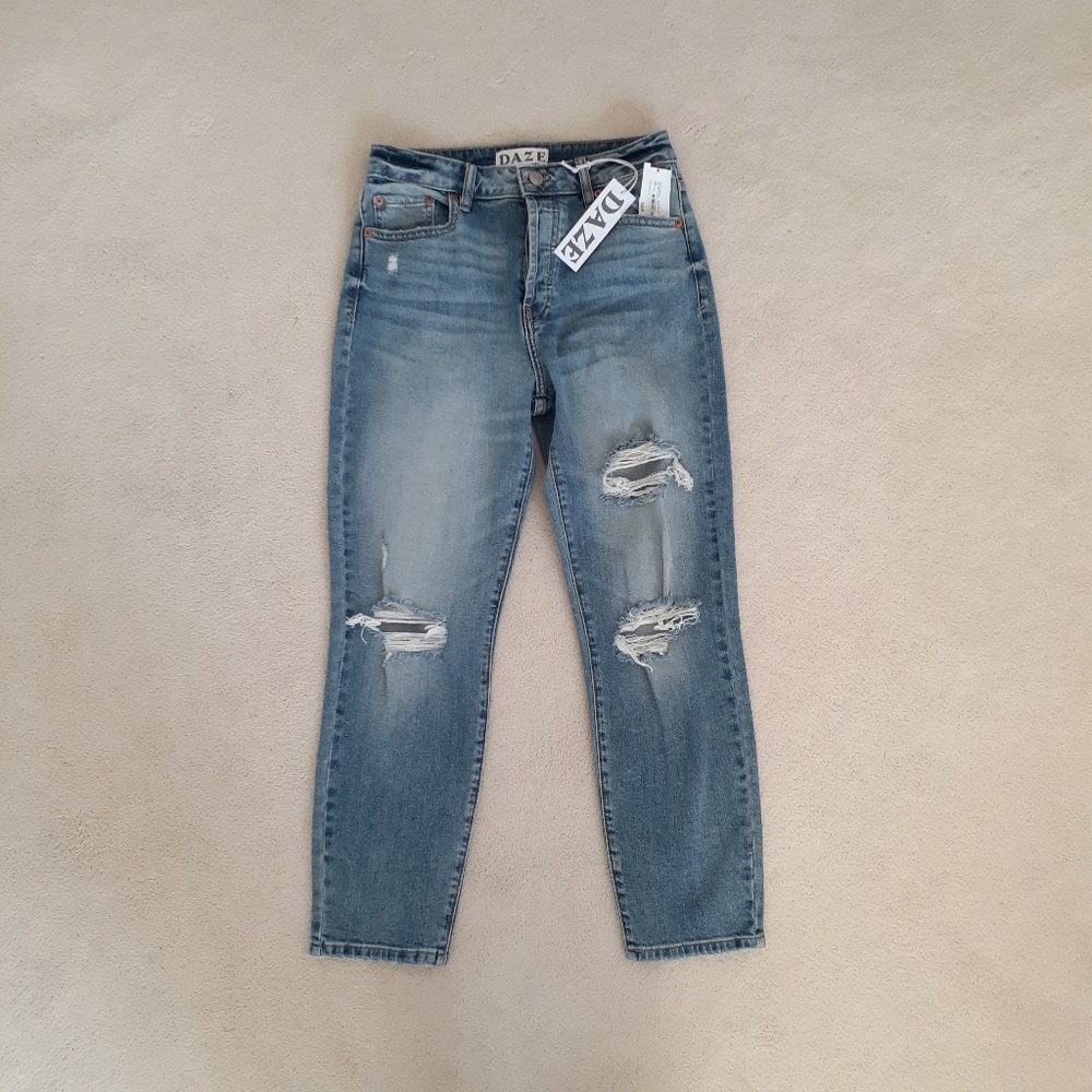 Daze Denim The Original High Rise Mom